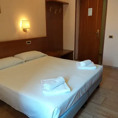 Aristotele Hotel 2*