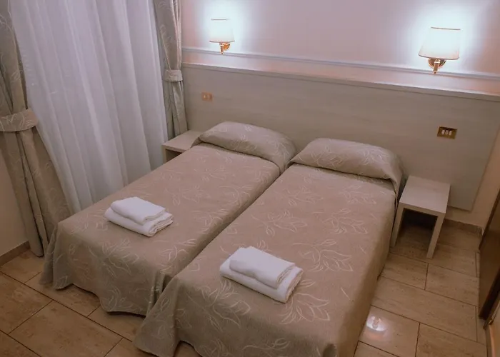 Hotell Aristotele 2*