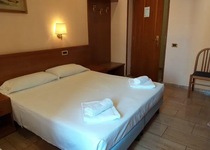 Aristotele Hotell 2*